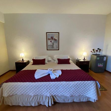 Hotel Granny Tarija Exterior foto